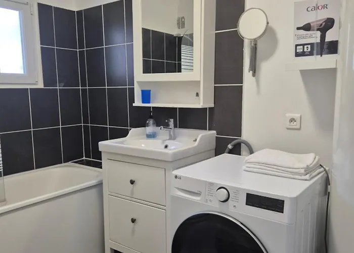 Centre Historique Le Vivien Apartment *